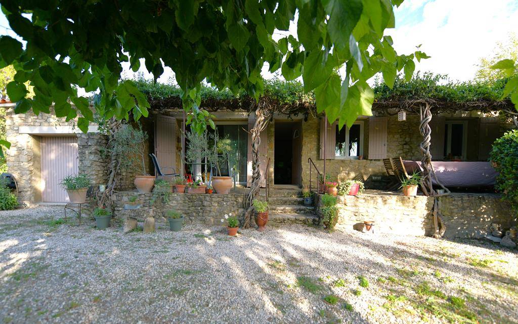 Gordes. Stone house near village